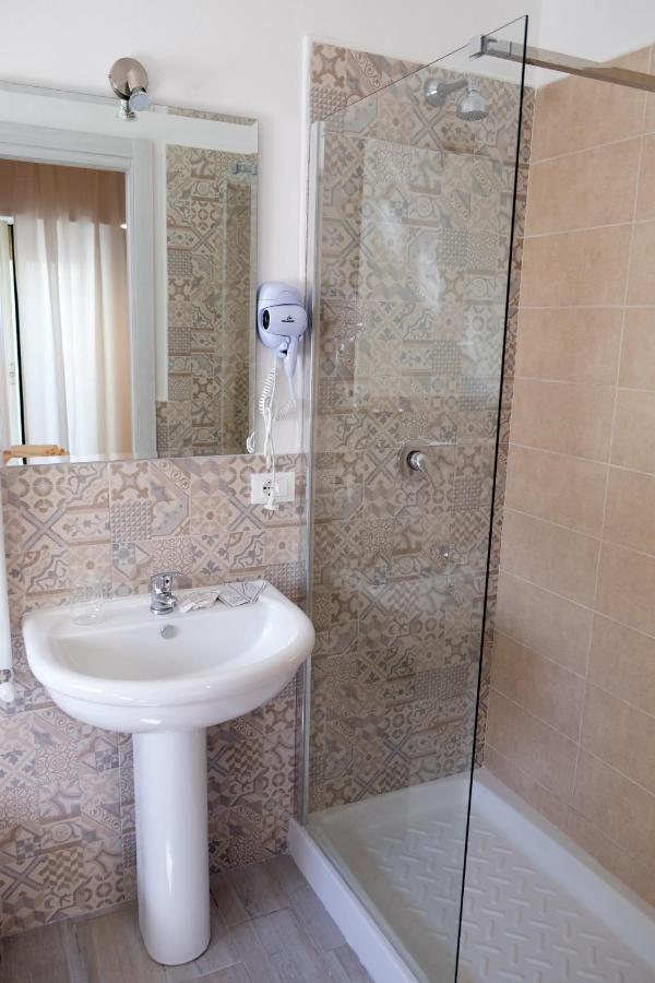B&B Eli Rodi Garganico Bagian luar foto