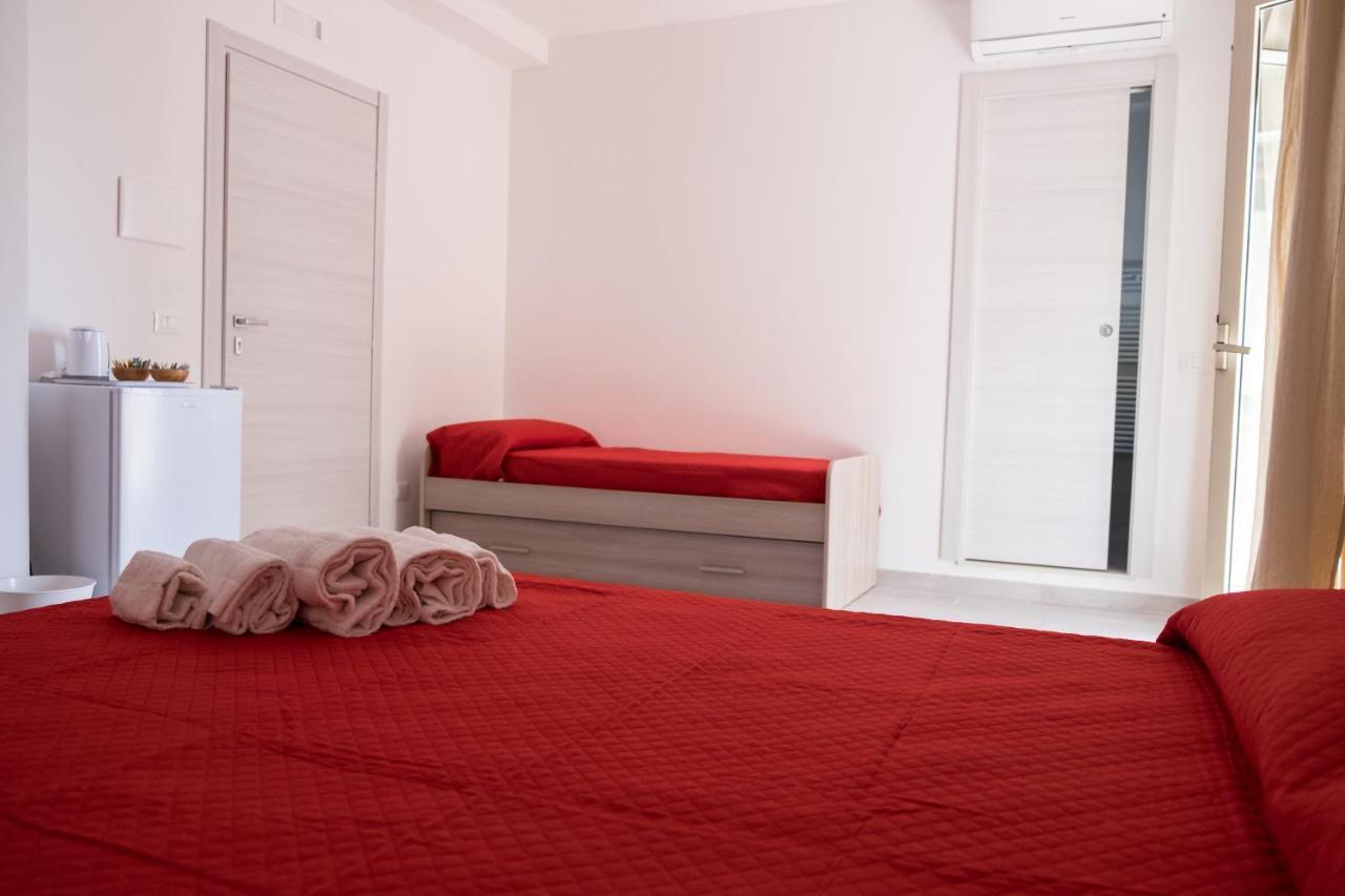 B&B Eli Rodi Garganico Bagian luar foto